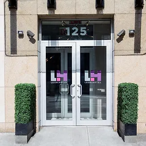 *** Hotel Leon Les USA
